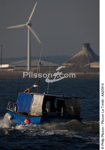 Boulogne. - © Philip Plisson / Plisson La Trinité / AA20914 - Nos reportages photos - De Dunkerque à la Baie de Somme