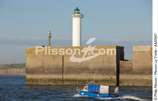 Boulogne. - © Philip Plisson / Plisson La Trinité / AA20947 - Photo Galleries - Lighthouse [62]
