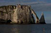 Etretat. © Philip Plisson / Plisson La Trinité / AA21650 - Nos reportages photos - Seine Maritime