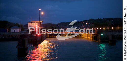 Honfleur. - © Philip Plisson / Plisson La Trinité / AA21699 - Nos reportages photos - 16/9 horizontal