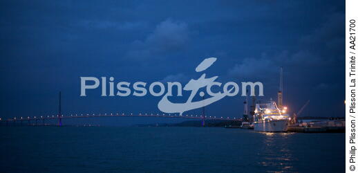 Honfleur. - © Philip Plisson / Plisson La Trinité / AA21700 - Photo Galleries - Big Cruises