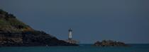 Le phare Le Herpin vu de Cancale. © Philip Plisson / Plisson La Trinité / AA21782 - Nos reportages photos - Phare [35]