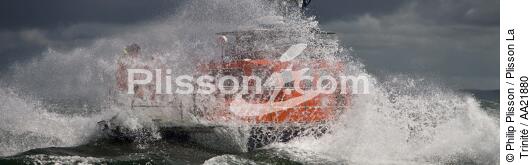 Canot de sauvetage de Courseulles-sur-mer. - © Philip Plisson / Plisson La Trinité / AA21880 - Nos reportages photos - SNSM