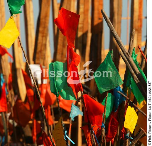 Flags traps Essaouira. - © Philip Plisson / Plisson La Trinité / AA21887 - Photo Galleries - Square format