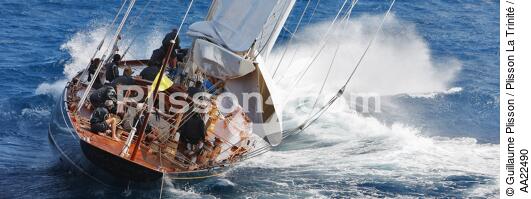 Shamrock V aux Voiles de St Tropez. - © Guillaume Plisson / Plisson La Trinité / AA22490 - Nos reportages photos - Yachting