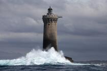 Le phare du Four. © Philip Plisson / Plisson La Trinité / AA22769 - Nos reportages photos - Ciel