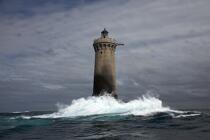 Le phare du Four. © Philip Plisson / Plisson La Trinité / AA22787 - Nos reportages photos - Phare [29]