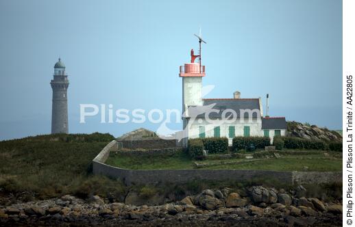 Le phare de l'île Vierge - © Philip Plisson / Plisson La Trinité / AA22805 - Nos reportages photos - Ciel