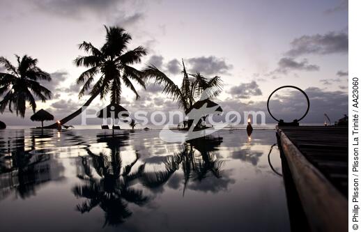 Princesse Bora hotel à Sainte Marie - © Philip Plisson / Plisson La Trinité / AA23060 - Nos reportages photos - Parasol