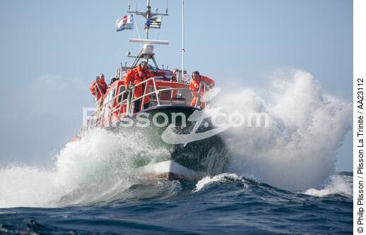 Canot de sauvetage - SNSM - © Philip Plisson / Plisson La Trinité / AA23112 - Nos reportages photos - SNSM
