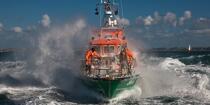 Lifeboat - SNSM © Philip Plisson / Plisson La Trinité / AA23119 - Photo Galleries - Lifesaving at sea