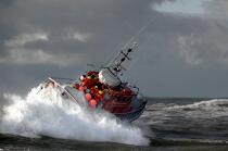 Lifeboat of Oleron island. © Philip Plisson / Plisson La Trinité / AA23158 - Photo Galleries - Sea Rescue