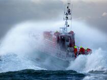 Canot de sauvetage - SNSM © Philip Plisson / Plisson La Trinité / AA23163 - Nos reportages photos - Sauvetage en mer