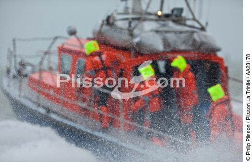 Lifeboat. - © Philip Plisson / Plisson La Trinité / AA23178 - Photo Galleries - Sea rescuer
