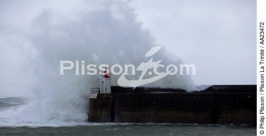 Gale on Quiberon - © Philip Plisson / Plisson La Trinité / AA23472 - Photo Galleries - Wave
