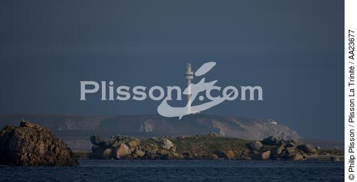 Ouessant island,the Stiff tower - © Philip Plisson / Plisson La Trinité / AA23677 - Photo Galleries - Ouessant