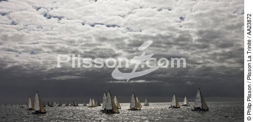 Spi Ouest-France in Quiberon Bay, 2010 edition. - © Philip Plisson / Plisson La Trinité / AA23872 - Photo Galleries - Stormy sky