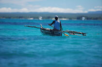 Ifaty, Madagascar. © Philip Plisson / Plisson La Trinité / AA23914 - Photo Galleries - Fisherman