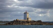 Le phare de l'île Noire en baie de Morlaix. © Philip Plisson / Plisson La Trinité / AA24033 - Nos reportages photos - Site [29]