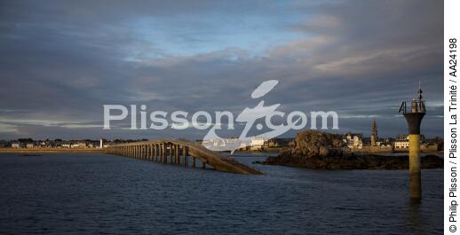 Roscoff. - © Philip Plisson / Plisson La Trinité / AA24198 - Nos reportages photos - Mer calme