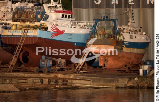 Concarneau. - © Philip Plisson / Plisson La Trinité / AA24236 - Photo Galleries - Shipyard