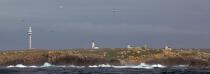 The Stiff radar tower and the lighthouse on Ouessant © Philip Plisson / Plisson La Trinité / AA24319 - Photo Galleries - Lighthouse [29]