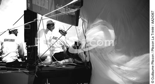 Louis Vuitton Pacific Series - © Guillaume Plisson / Plisson La Trinité / AA24367 - Nos reportages photos - Noir et blanc