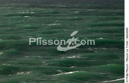 Iroise Sea - © Philip Plisson / Plisson La Trinité / AA24569 - Photo Galleries - Storms