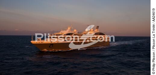 Le Boréal - © Philip Plisson / Plisson La Trinité / AA24619 - Photo Galleries - Big Cruises