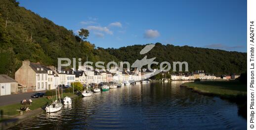Port Launay on Aulne river. - © Philip Plisson / Plisson La Trinité / AA24714 - Photo Galleries - Aulne [The]