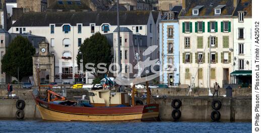 Fishing vessel in the port of Douarnenez - © Philip Plisson / Plisson La Trinité / AA25012 - Photo Galleries - Douarnenez