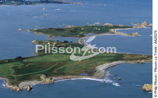 Er Island - © Philip Plisson / Plisson La Trinité / AA25076 - Photo Galleries - Côtes d'Armor