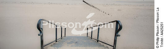 le Sillon - © Philip Plisson / Plisson La Trinité / AA25251 - Photo Galleries - Sillon [Beach of]