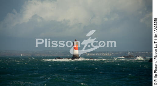 Pierres Noires lighthouse. - © Philip Plisson / Plisson La Trinité / AA25258 - Photo Galleries - Site of Interest [29]