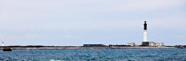 Lighthouse of island of Sein © Philip Plisson / Plisson La Trinité / AA25375 - Photo Galleries - Sein [The Island of]
