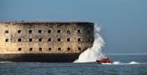 Fort Boyard © Philip Plisson / Plisson La Trinité / AA25571 - Photo Galleries - Sea Rescue