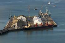 Port de la Palice © Philip Plisson / Plisson La Trinité / AA25704 - Nos reportages photos - Cargo