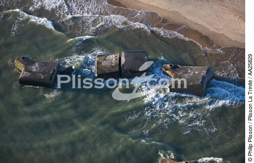 Saint Palais sur mer,plage de la grande côte - © Philip Plisson / Plisson La Trinité / AA25829 - Nos reportages photos - Monument historique