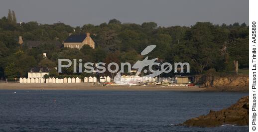 Port Manec'h à l'entrée de l'Aven - © Philip Plisson / Plisson La Trinité / AA25890 - Nos reportages photos - Ville [29]