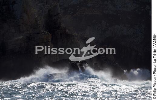 Pointe de Pen-Hir - © Philip Plisson / Plisson La Trinité / AA25904 - Nos reportages photos - Site [29]