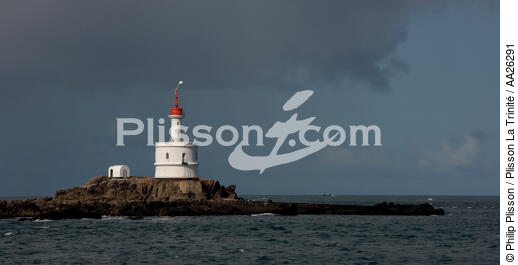 Le phare de la Teignouse. - © Philip Plisson / Plisson La Trinité / AA26291 - Nos reportages photos - Phare [56]