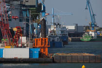 Le port de Lorient. © Philip Plisson / Plisson La Trinité / AA26513 - Nos reportages photos - De Bénodet à Etel