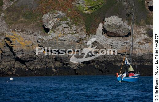 L'île de Groix - © Philip Plisson / Plisson La Trinité / AA26727 - Nos reportages photos - Mouillage