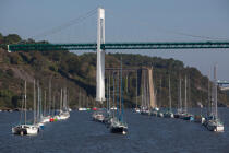 La Roche-Bernard. © Philip Plisson / Plisson La Trinité / AA26759 - Nos reportages photos - Pont suspendu