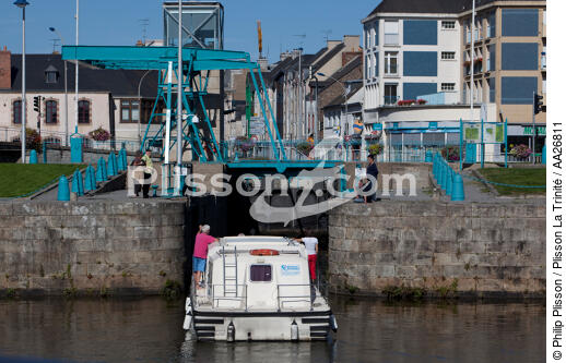 Port de Redon - © Philip Plisson / Plisson La Trinité / AA26811 - Nos reportages photos - Canal de Nantes à Brest