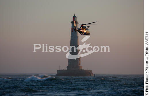 French Navy - © Philip Plisson / Plisson La Trinité / AA27344 - Photo Galleries - Military helicopter