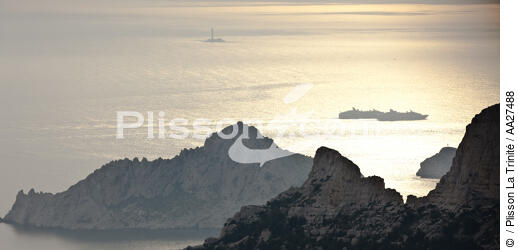 L'Austral and the Boréal - ©  / Plisson La Trinité / AA27488 - Photo Galleries - Cliff