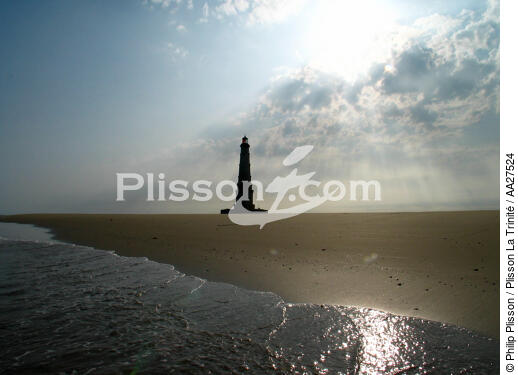 Le phare de Cordouan dans l'estuaire de la Gironde. - © Philip Plisson / Plisson La Trinité / AA27524 - Nos reportages photos - Phare [33]