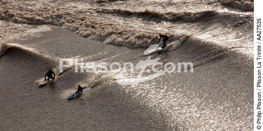 Le Mascaret sur la Dodogne - © Philip Plisson / Plisson La Trinité / AA27535 - Nos reportages photos - Surf