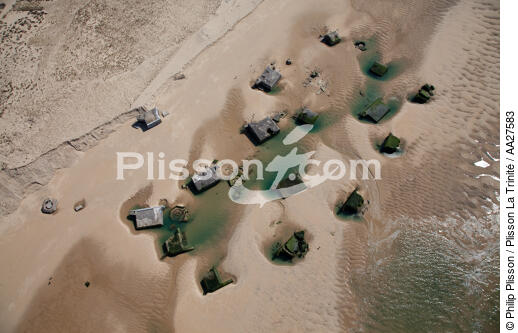 Le Cap Ferret - © Philip Plisson / Plisson La Trinité / AA27583 - Nos reportages photos - Marée basse